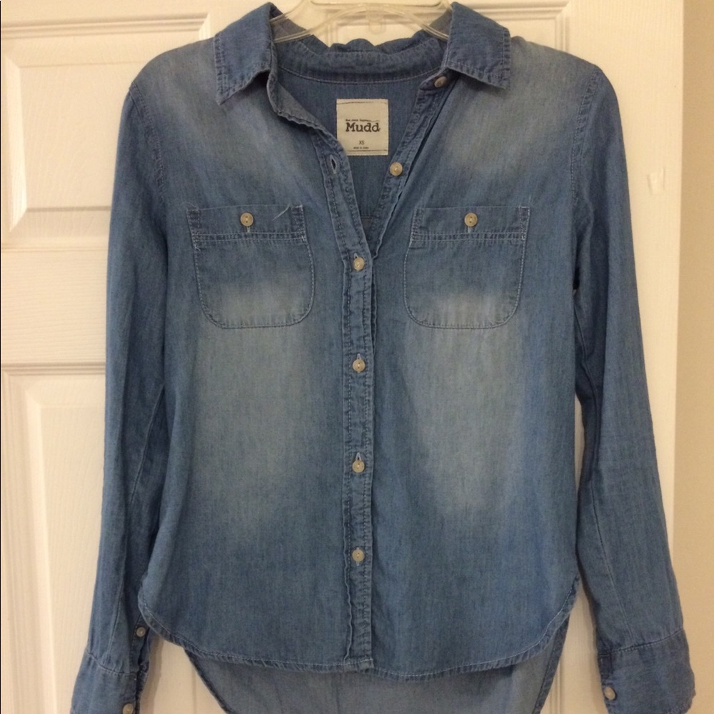 Only worn a few times, still in good condition!